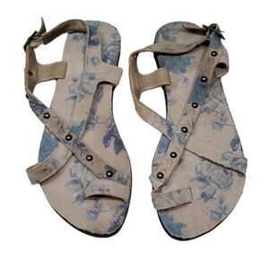 OTBT Womens Floral Loop Toe Sandals Flats shoes sz 7